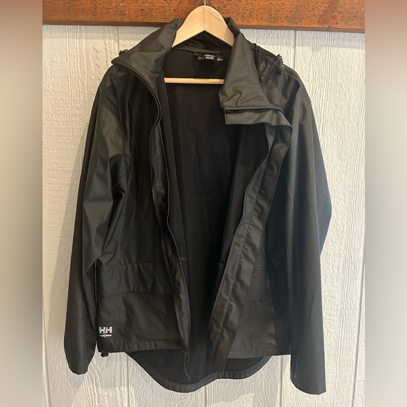 Helly Hanson men’s rain jacket - Picture 3 of 4